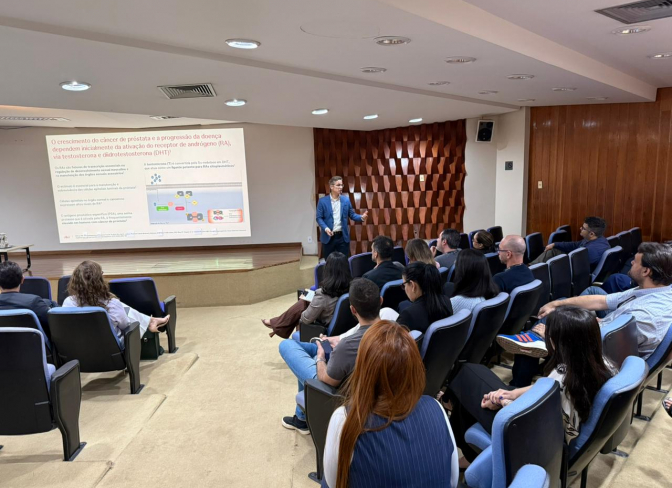 Workshop no Ipasgo Saúde debate avanços no diagnóstico e tratamento do câncer de próstata